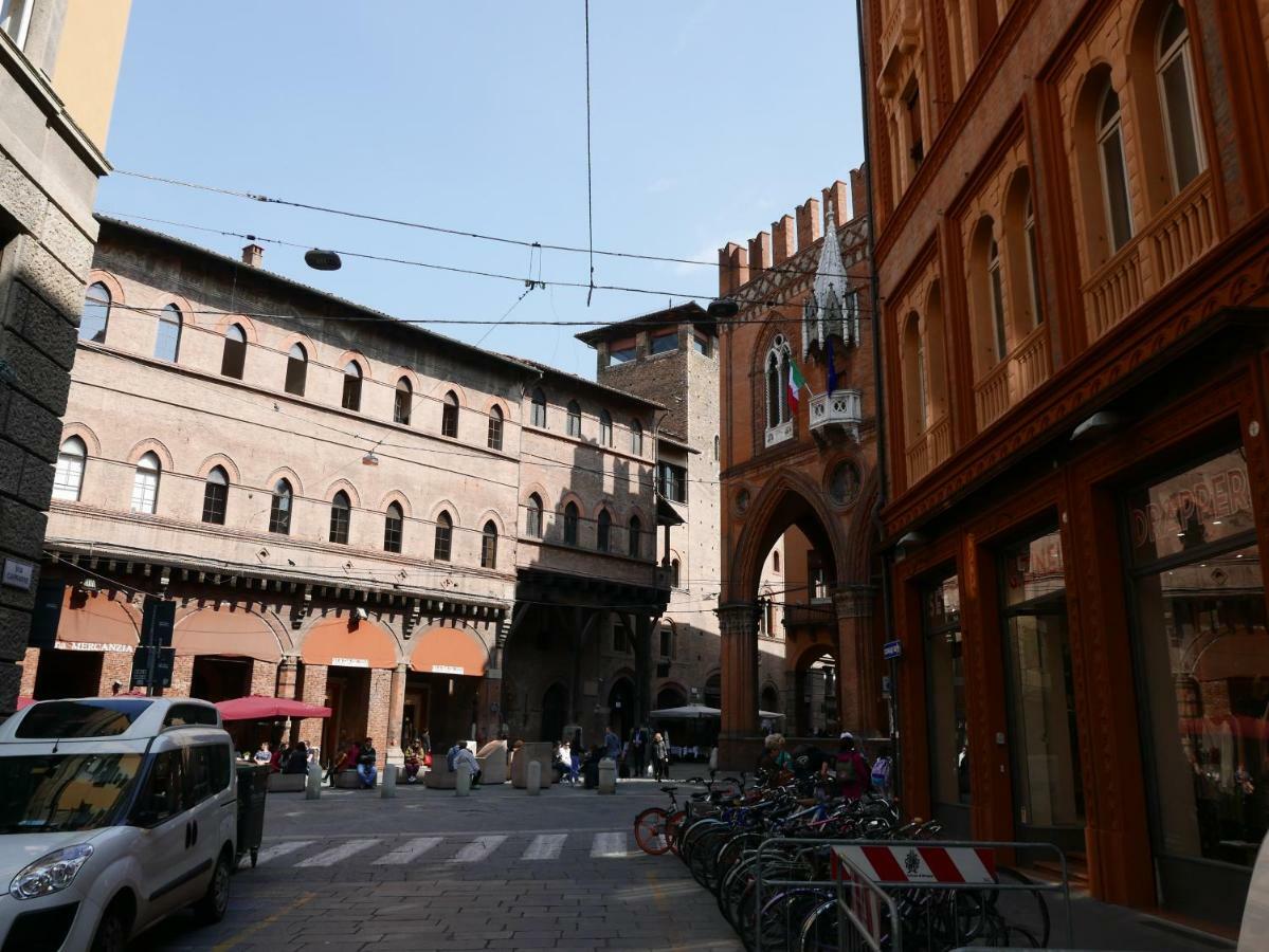 Travel Fiera Apartment Bologna Exterior photo